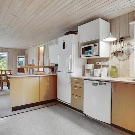 בית נופש Stunning In Glesborg With Kitchen *
